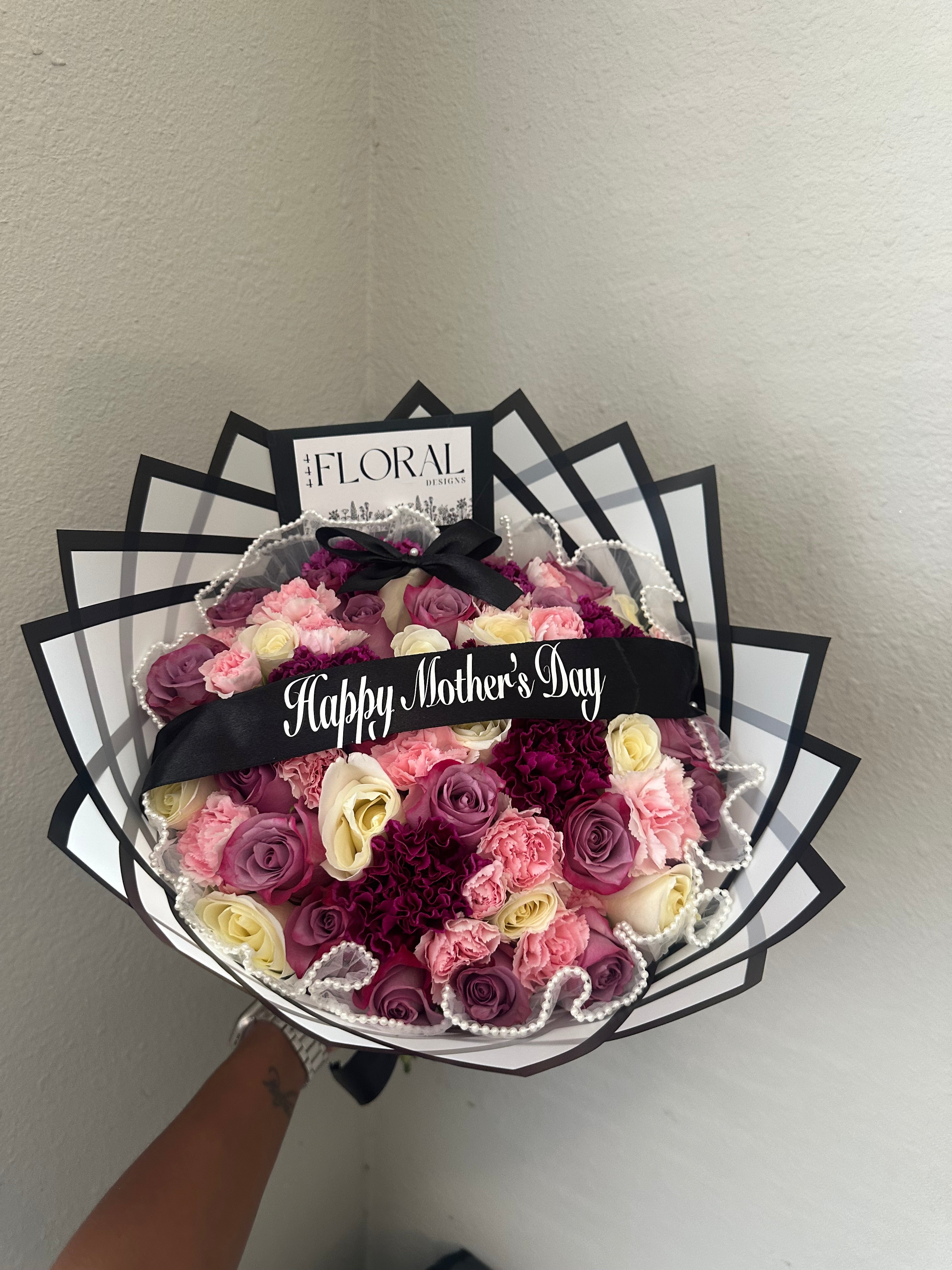 Mother's Day Banner Bouquet