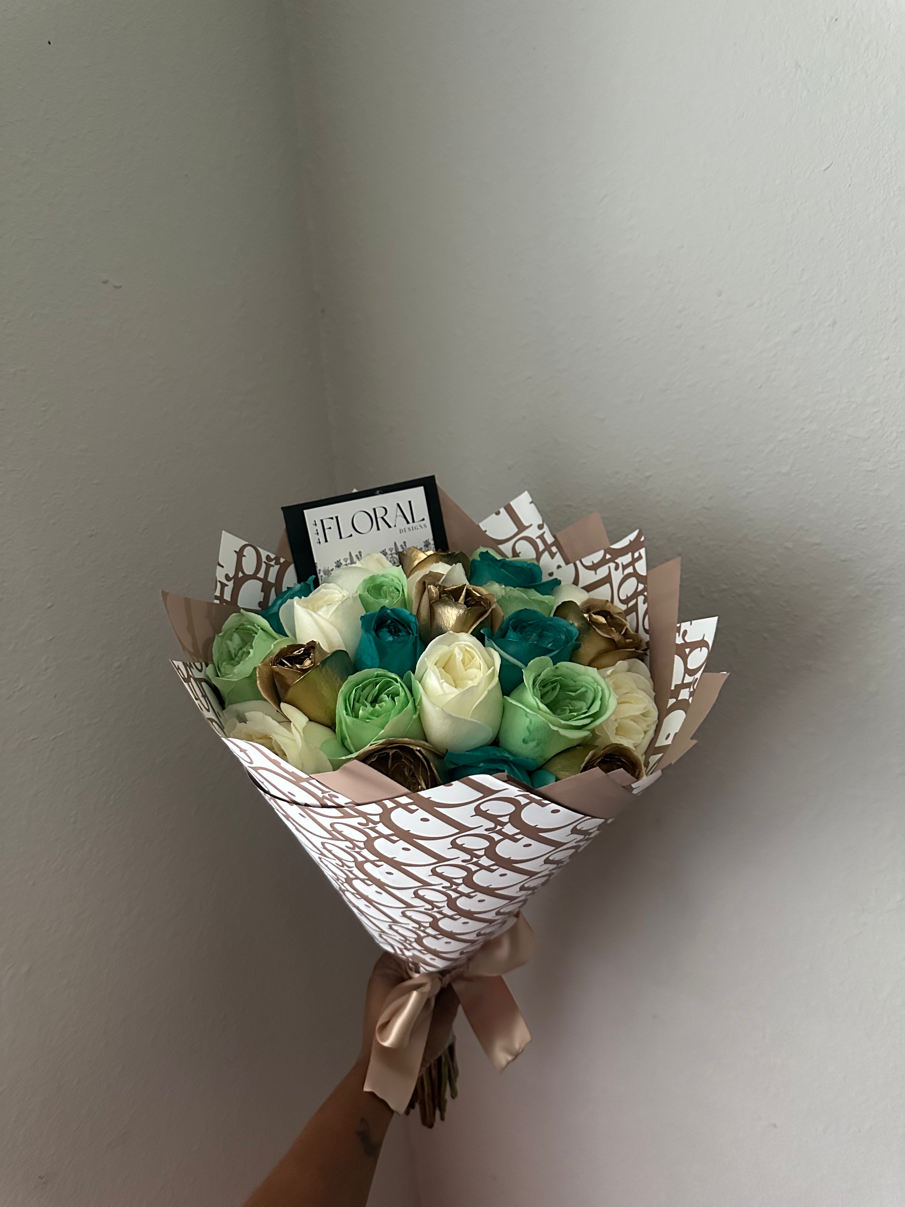 Custom Hue Bouquet